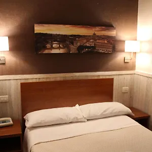 Hotel Pyramid, Roma