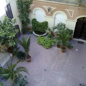 Affittacamere San Daniele Bundi House, Roma