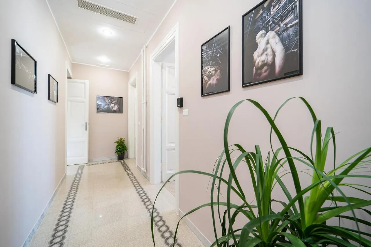 Sweet Home Pigneto Guest House Рим